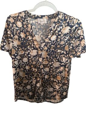 Fyve Black Floral Short-Sleeve V-Neck Blouse with Gold Print